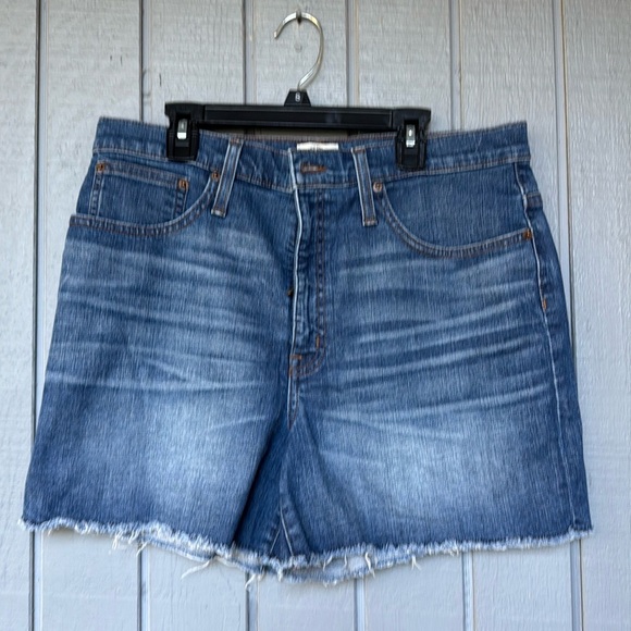 Jcrew Denim Short Size 31 - Picture 1 of 4